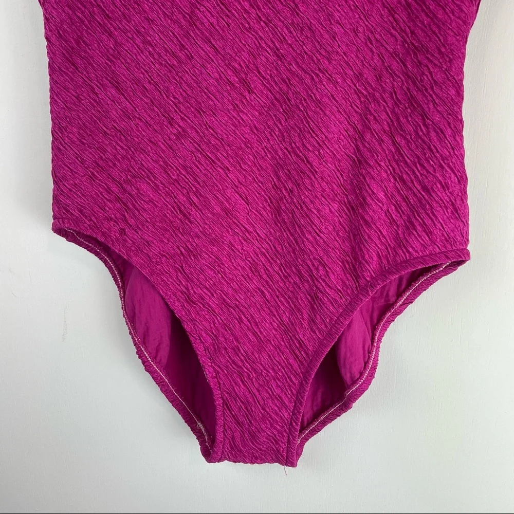 Vintage Y2K Magenta Textured Stretch One Piece Swimsuit Sz Large